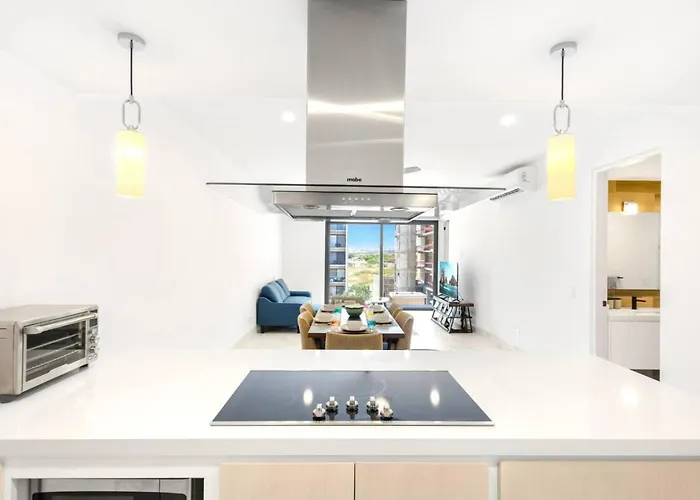 Walk To The Beach, Great Location *